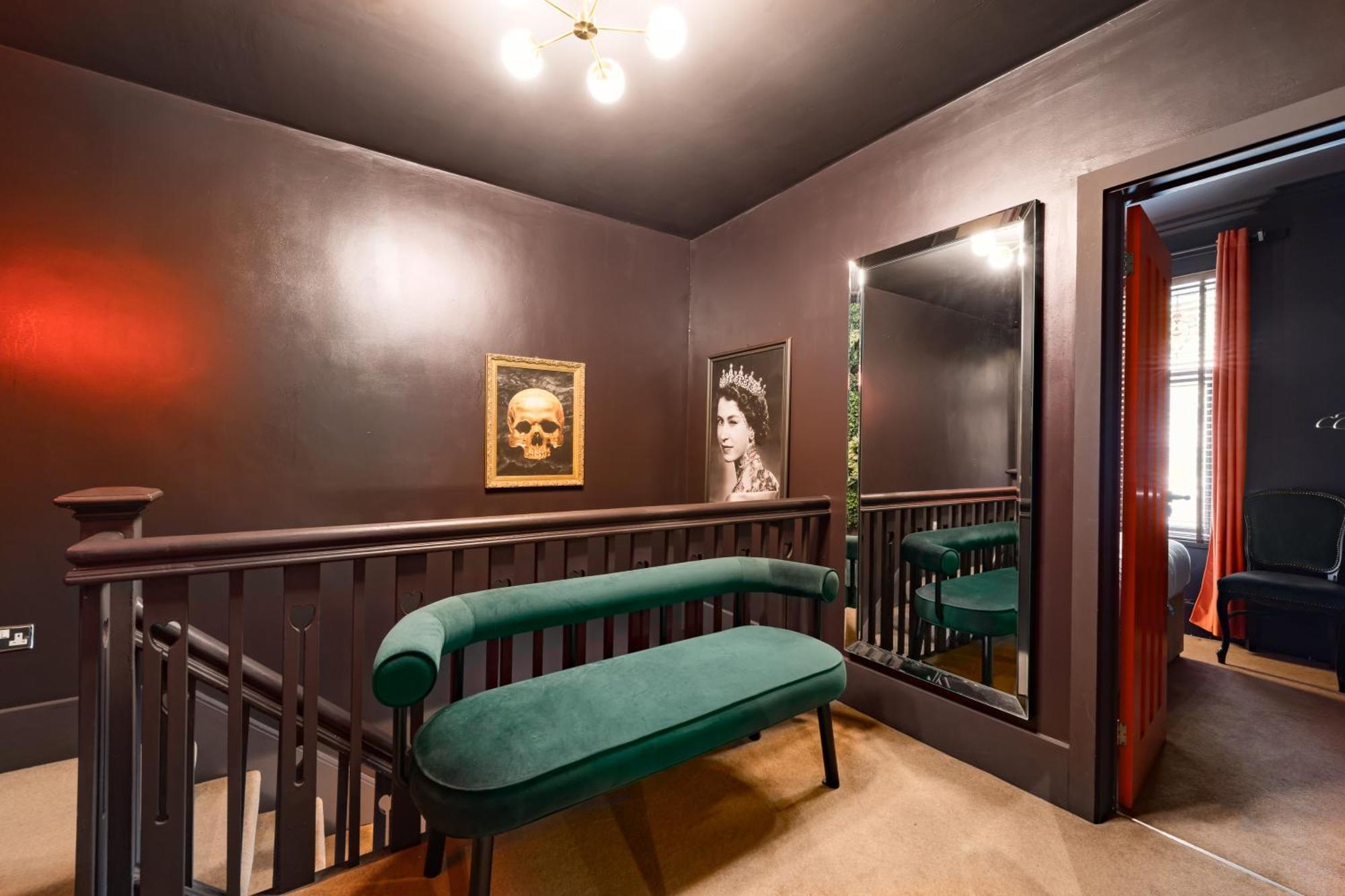 City Retreat, Spacious 4 Bed House, Games Room, Parking, Hot Tub & Bbq Cardiff Bagian luar foto